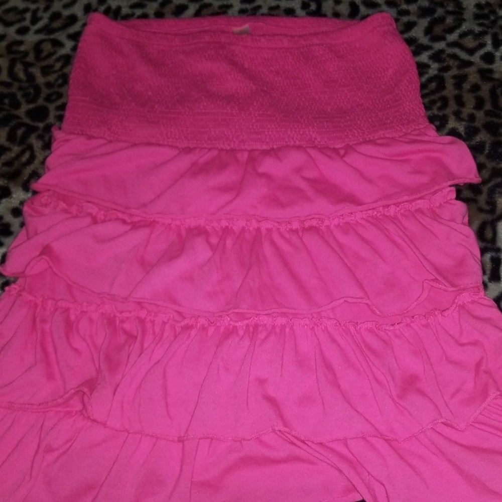 Pink ruffle tube top size Large